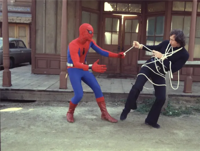 Первый Человек-паук в 1977 году