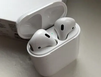Apple Airpods White