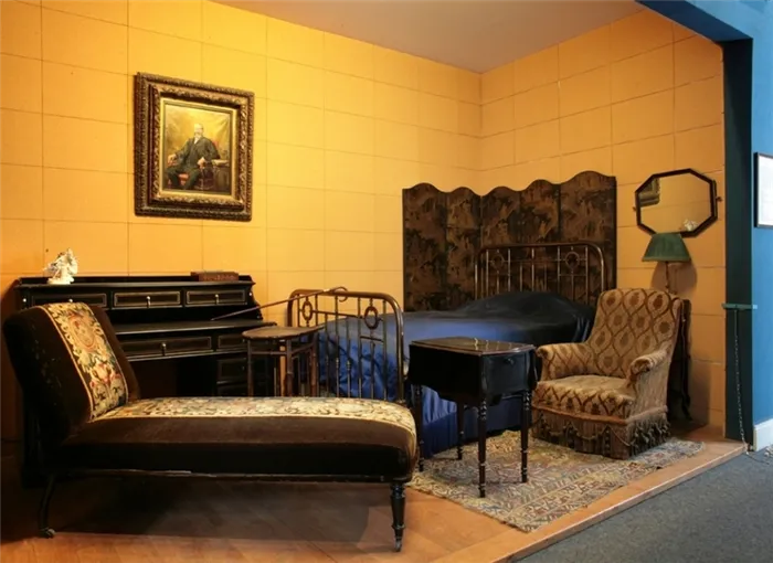 Реконструированная комната Пруста в музее Карнавале в Париже.
