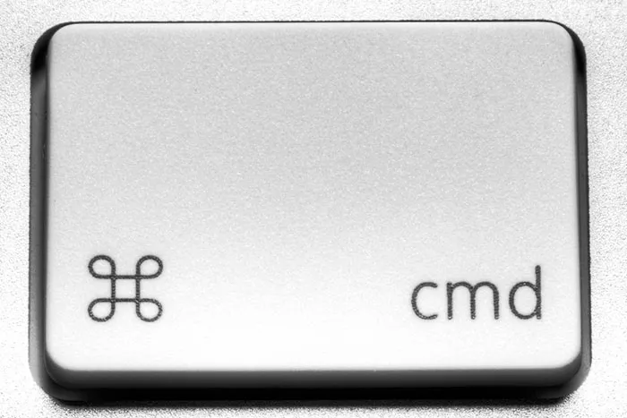 Клавиша CMD используется для выбора файлов в Mac OS